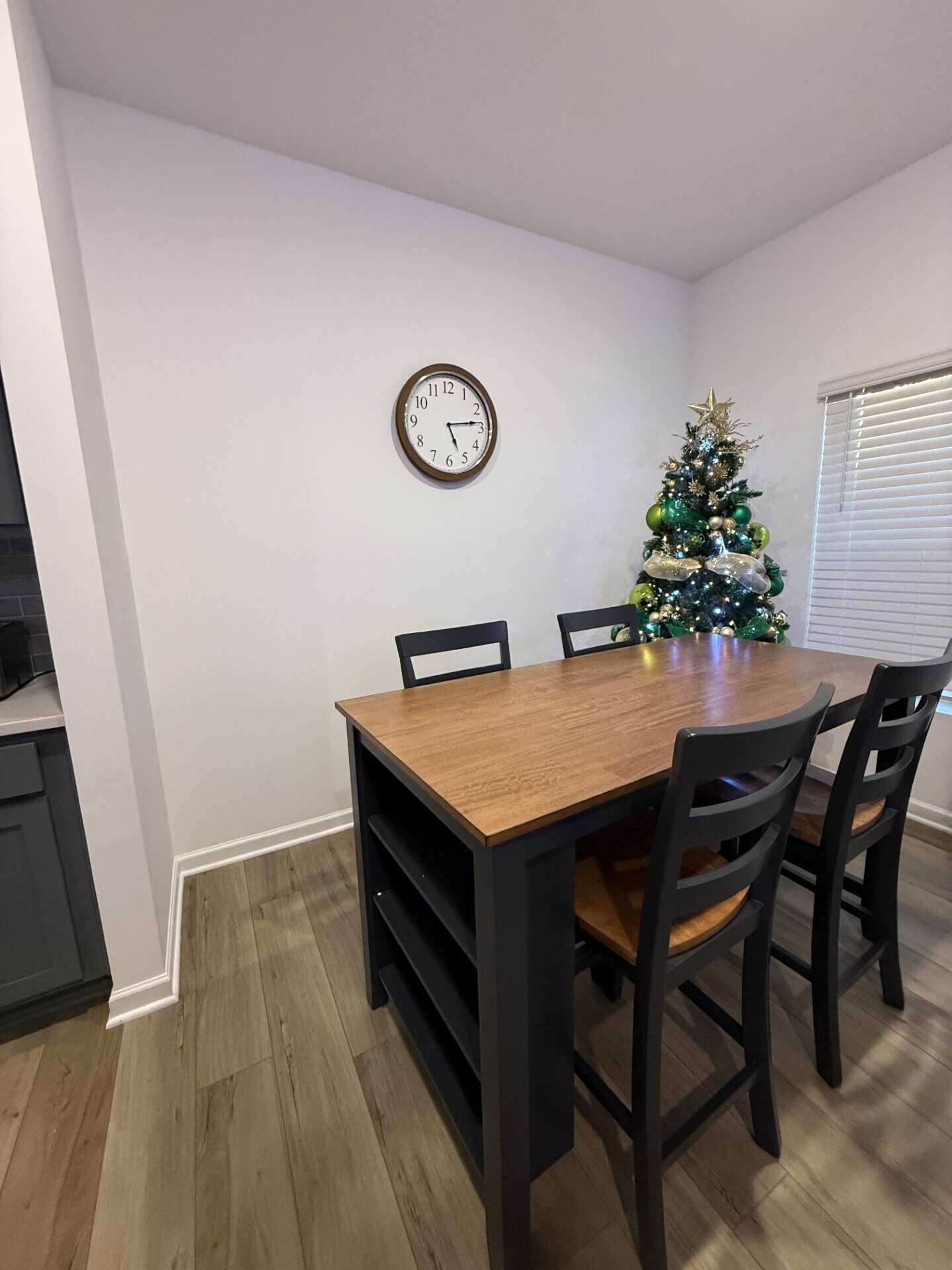 Building Photo - 6607 Wyndale Dr