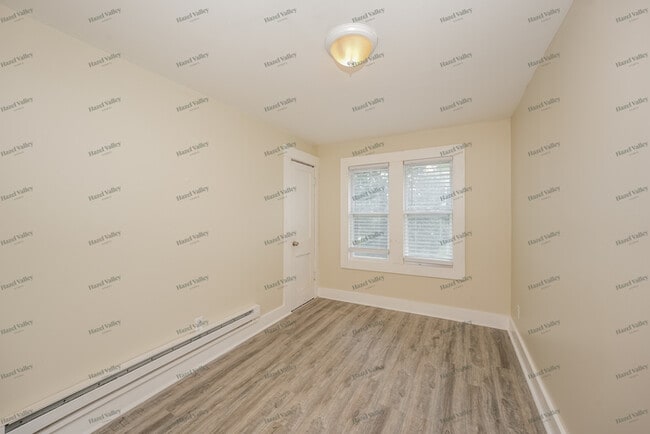 Building Photo - 2706 Lexington Ave