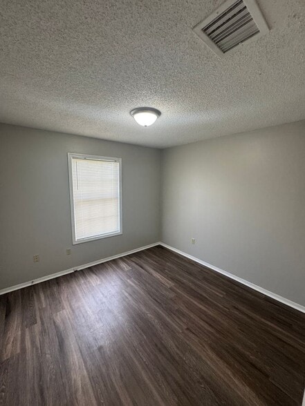 Building Photo - 3077 McVay Trail Dr
