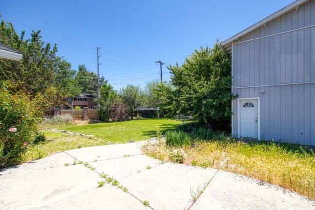 Building Photo - One Story Home with Large Detached Garage too