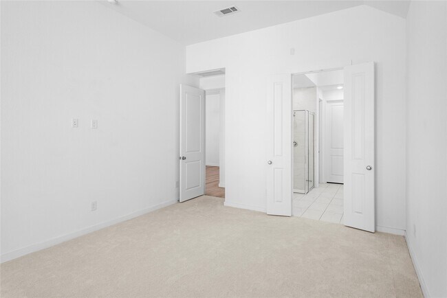 Building Photo - 17127 Crimson Crest Dr