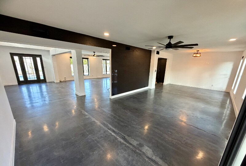 Building Photo - 9410 N 36th St