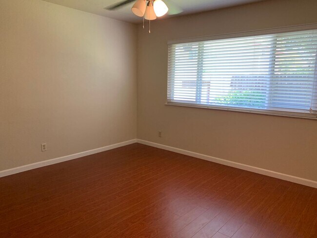 Building Photo - 9648 Appalachian Dr