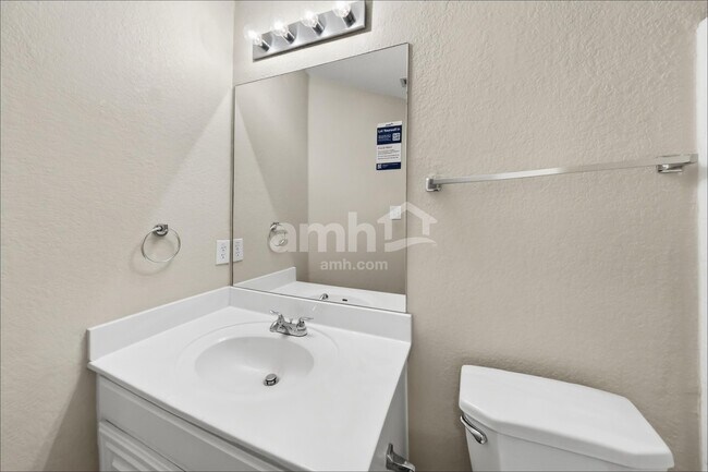 Building Photo - 6038 Mountain Mdw