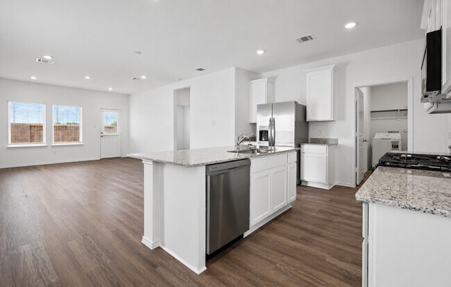 Building Photo - 30114 Broeder Wy Ct