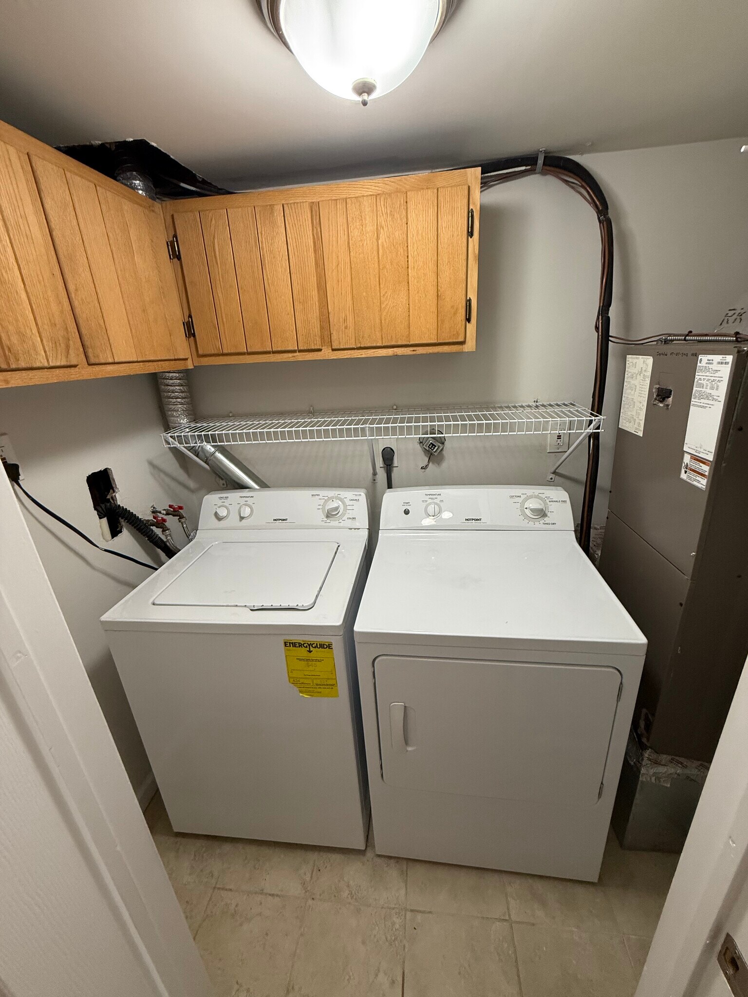 Building Photo - 71 Reliance Sq