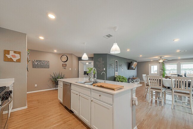 Building Photo - 768 Delany Cv Ct