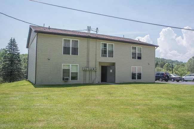 208-214 Hearthstone - Factoryville, PA | Apartment Finder