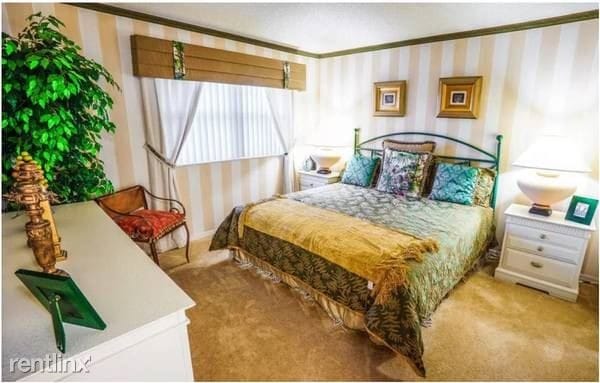 Building Photo - 13940 Pines Blvd