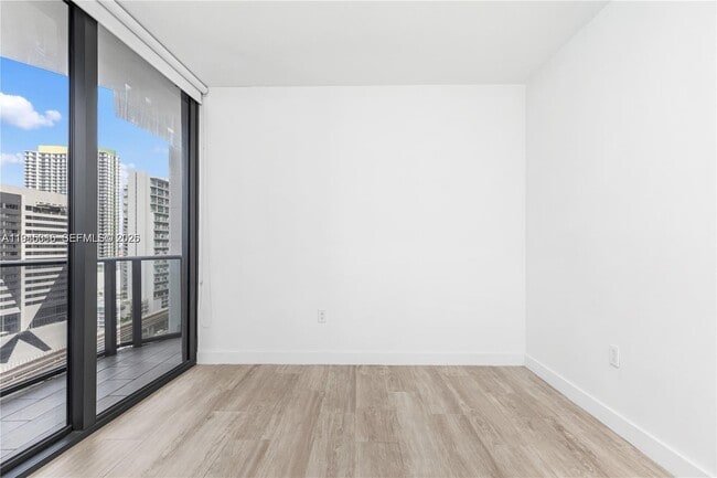 Building Photo - 55 SW 9th St