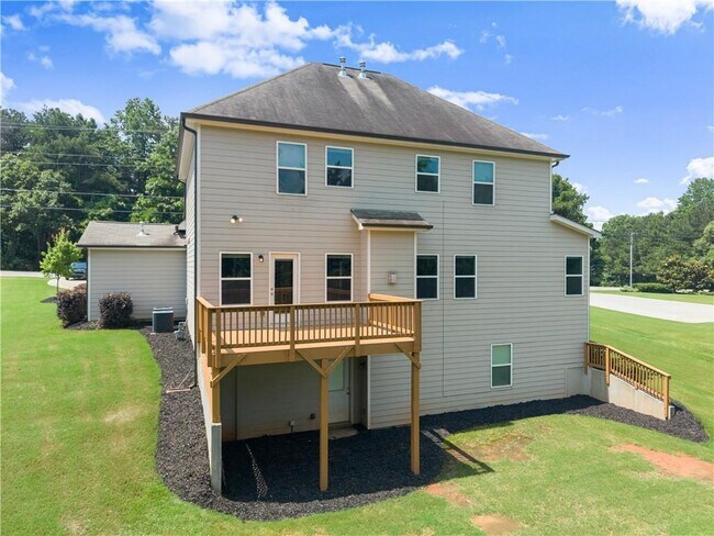 Building Photo - 6292 Gaines Ferry Rd