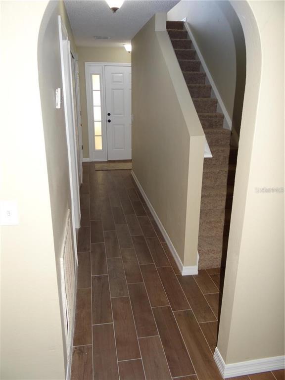 Building Photo - 4654 Ashburn Square Dr