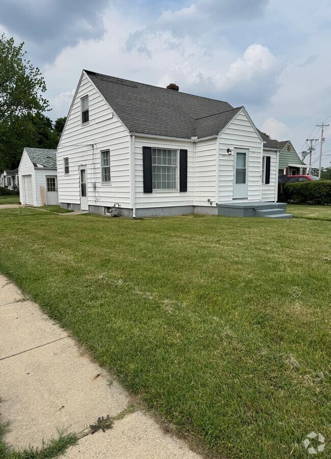 Building Photo - 17789 State Road 23