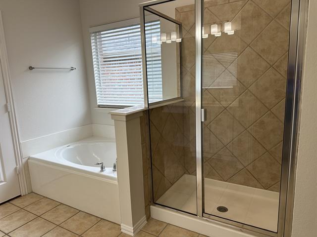 Building Photo - 2820 Cascade Cove Dr