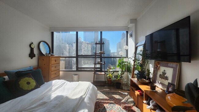 Building Photo - 405 N Wabash Ave