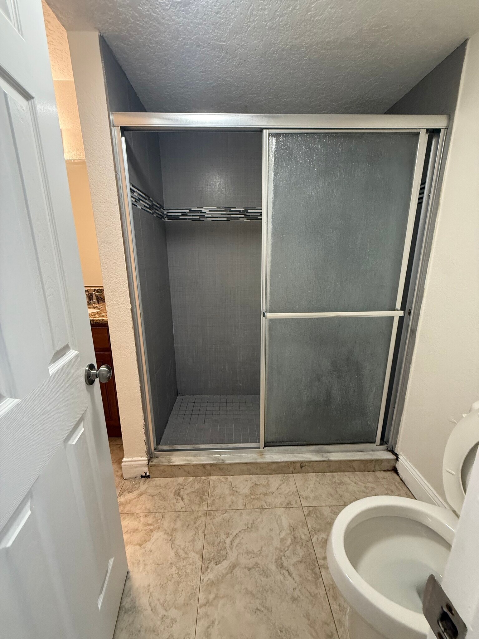 Building Photo - 5785 Gatlin Ave