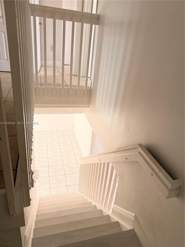 Building Photo - 6880 SW 158th Ct