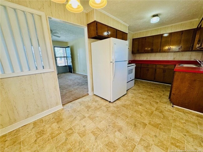 Building Photo - 803 Floyd St