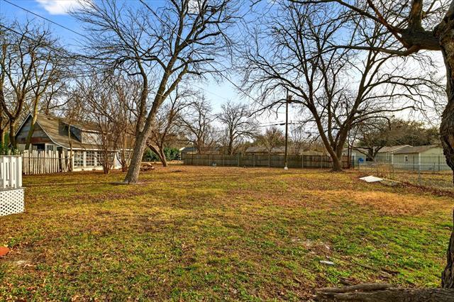 Building Photo - 1807 W Josephine St