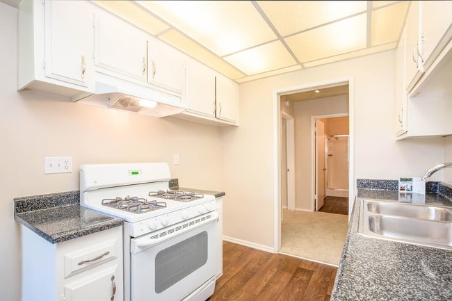 Building Photo - Kimberly Arms