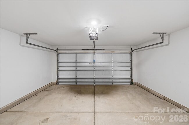 Building Photo - 1620 Nia Rd