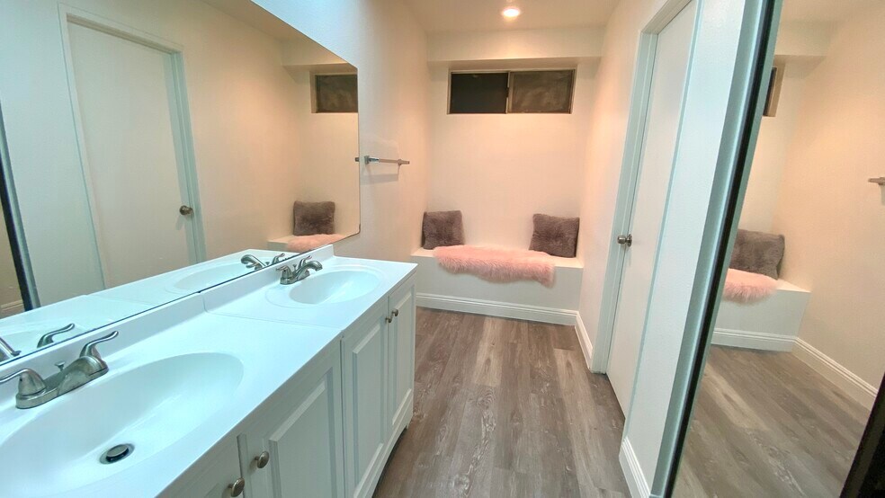 Building Photo - 23169 Golden Eye Ln
