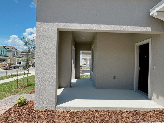 Building Photo - 4197 Jespersen St