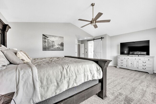 Building Photo - 9811 Carrington Dr