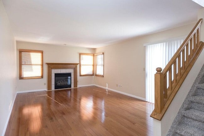 Building Photo - Home backing to foothills