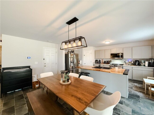 Building Photo - 231 Desert Orchid Cir
