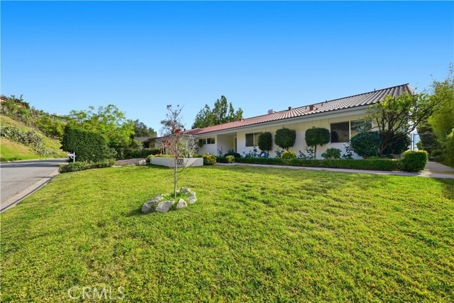 Building Photo - 5527 Burning Tree Dr