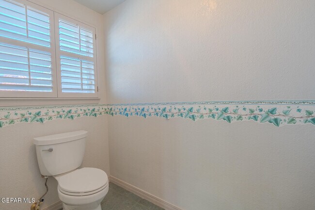 Building Photo - 2066 Paseo Del Prado Dr