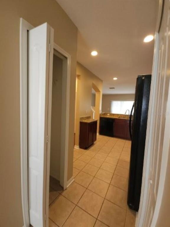 Building Photo - 15662 Stable Run Dr