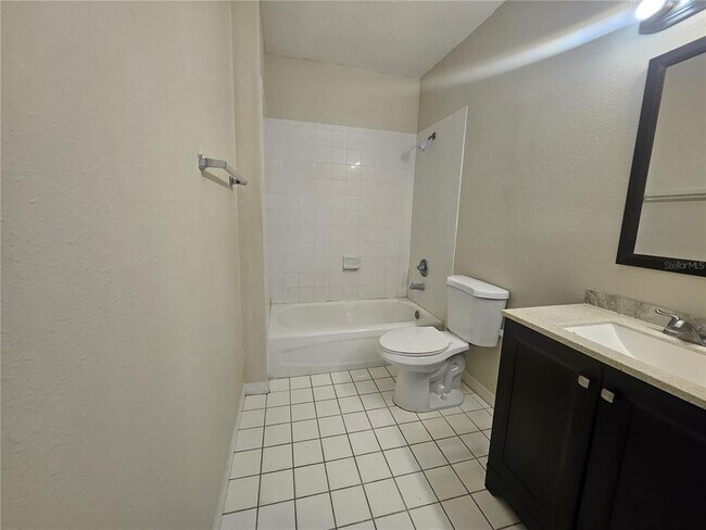 Building Photo - 13216 Villa Vista Dr
