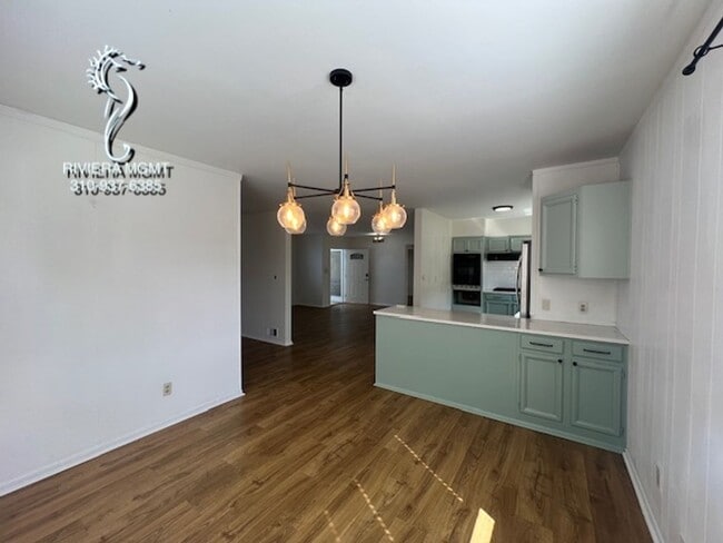 Building Photo - House in Redondo Beach