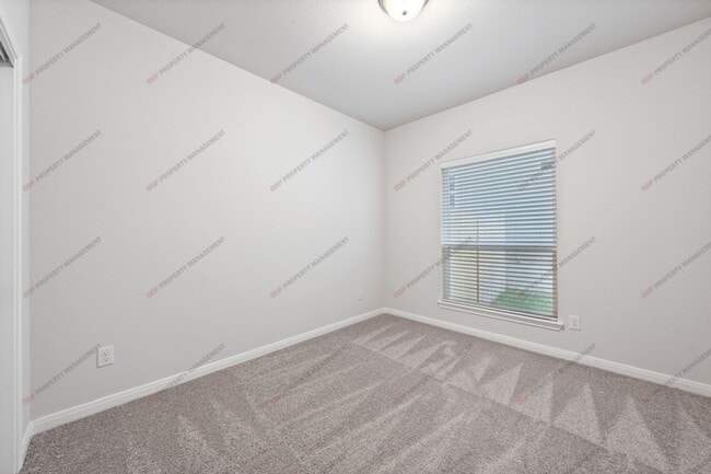 Building Photo - 2218 Wasabi Rd