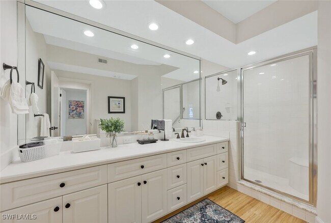 Building Photo - 780 Willowbrook Dr