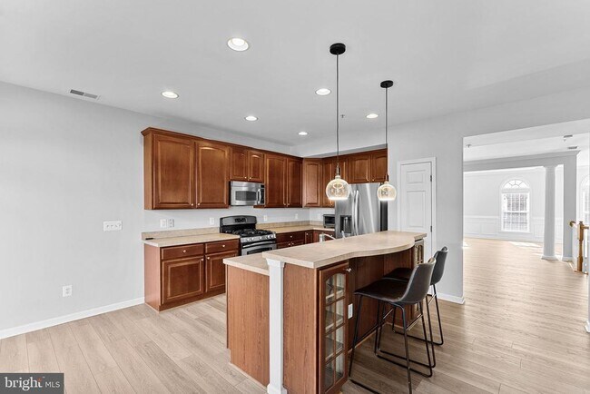 Building Photo - 41848 Inspiration Terrace