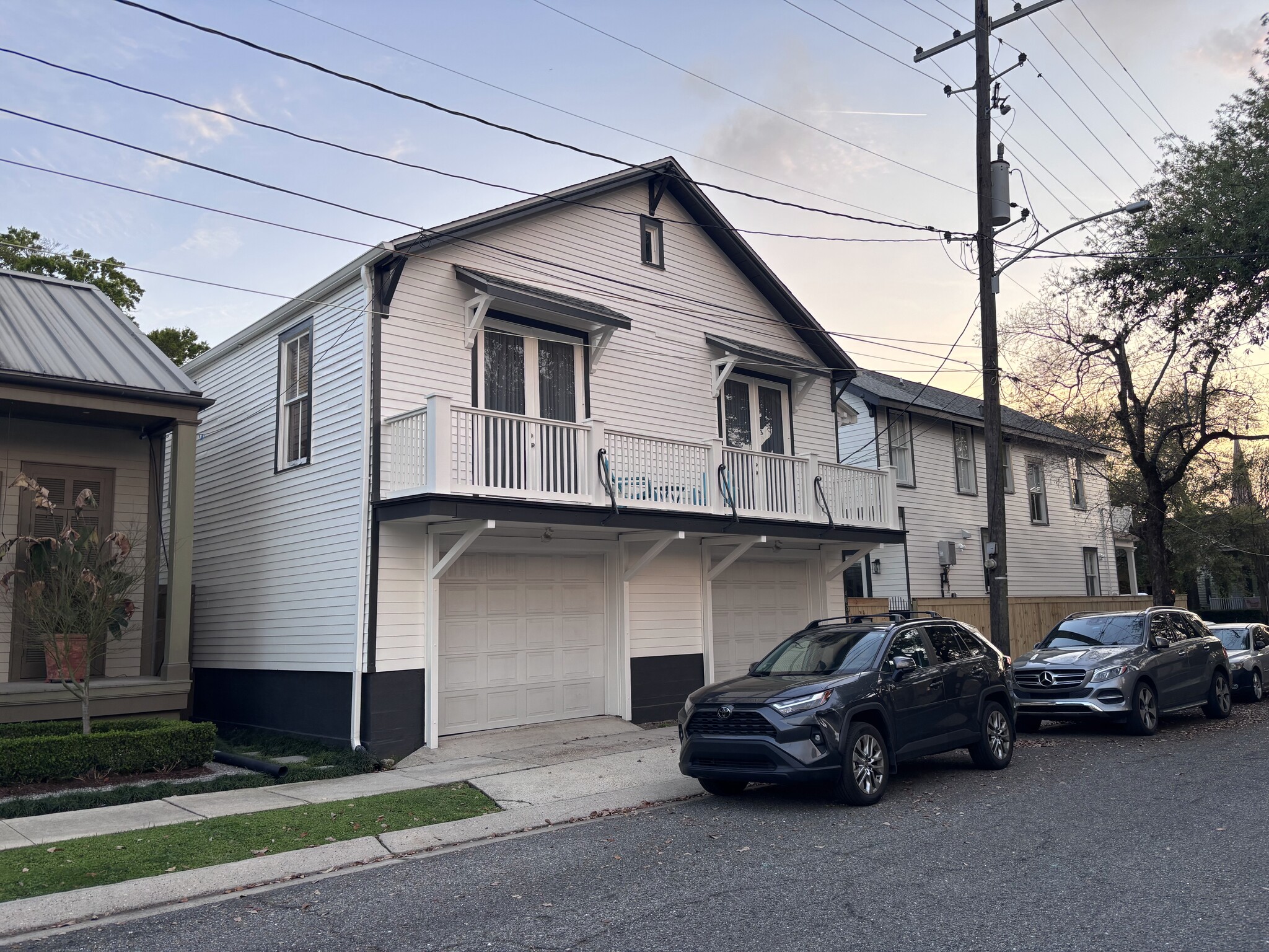 Building Photo - 4026 Chestnut St