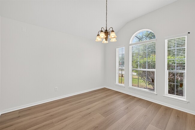 Building Photo - 22202 Thresher Ct