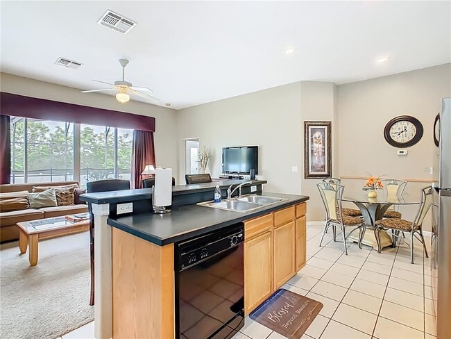 Building Photo - 334 Cadiz Loop