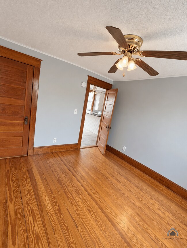 Building Photo - 4 Oakhill Terrace