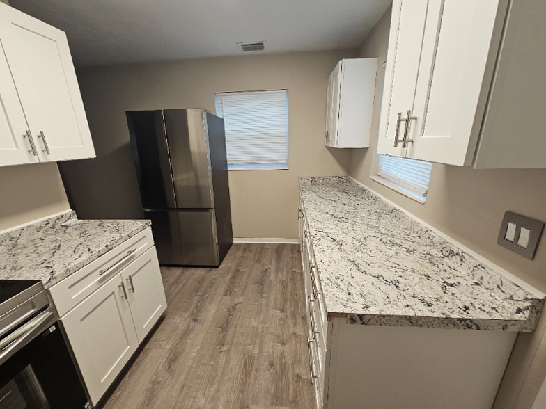 Building Photo - 114 Marrero Ave