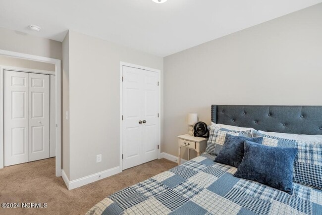 Building Photo - 361 S Stingray Ln