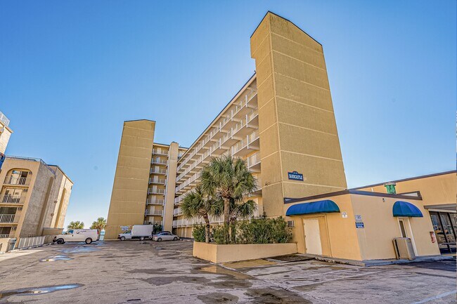 Building Photo - Family Village