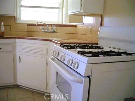 Building Photo - 4694 N Pershing Ave