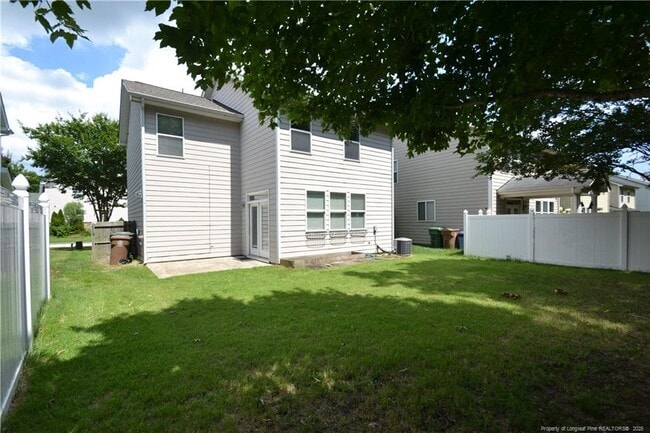 Building Photo - 429 New Milford Rd