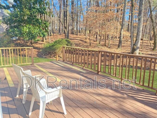Building Photo - 860 Crab Orchard Dr