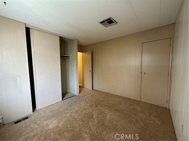 Building Photo - 2230 Lake Park Dr