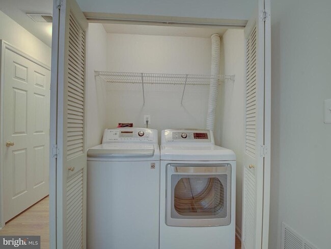 Building Photo - 13013 Cordelia Ct